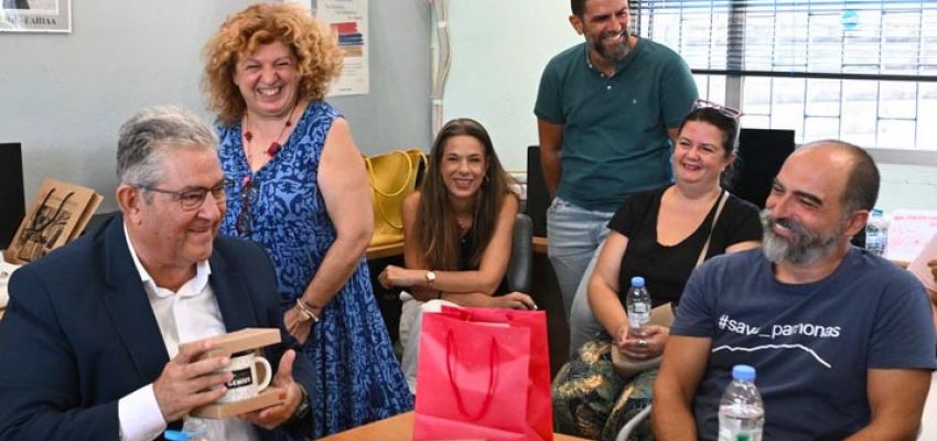 Ο Δ. Κουτσούμπας επισκέφθηκε το Λύκειο Παπάγου